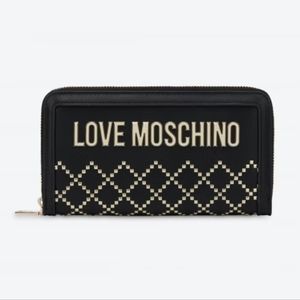 ❤️NWT Love Moschino Woven Wallet with Studs❤️